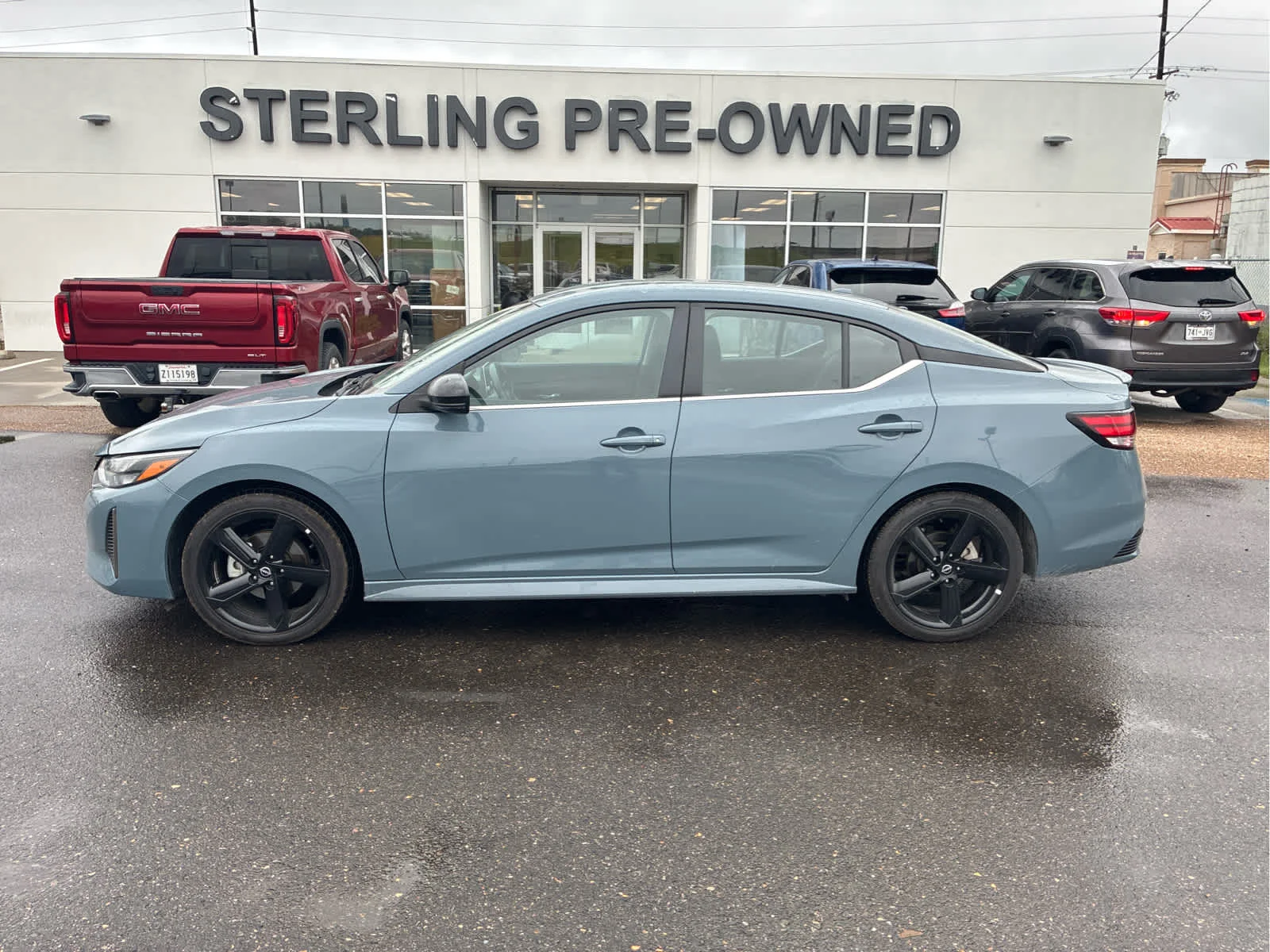 2025 Nissan Sentra SR