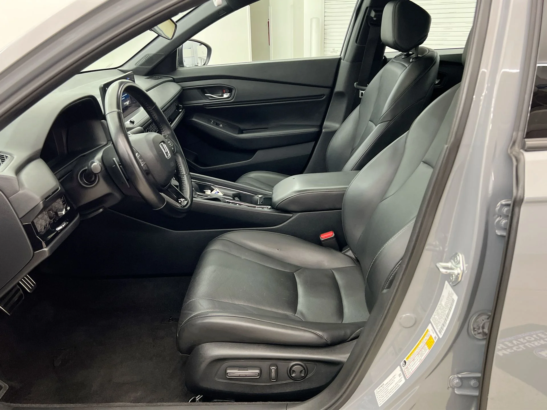 Used 2024 Gray Honda Sport-L image 9