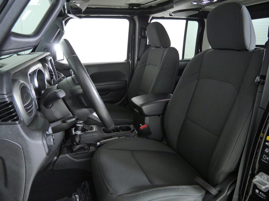 Used 2021 Black Jeep Willys image 31