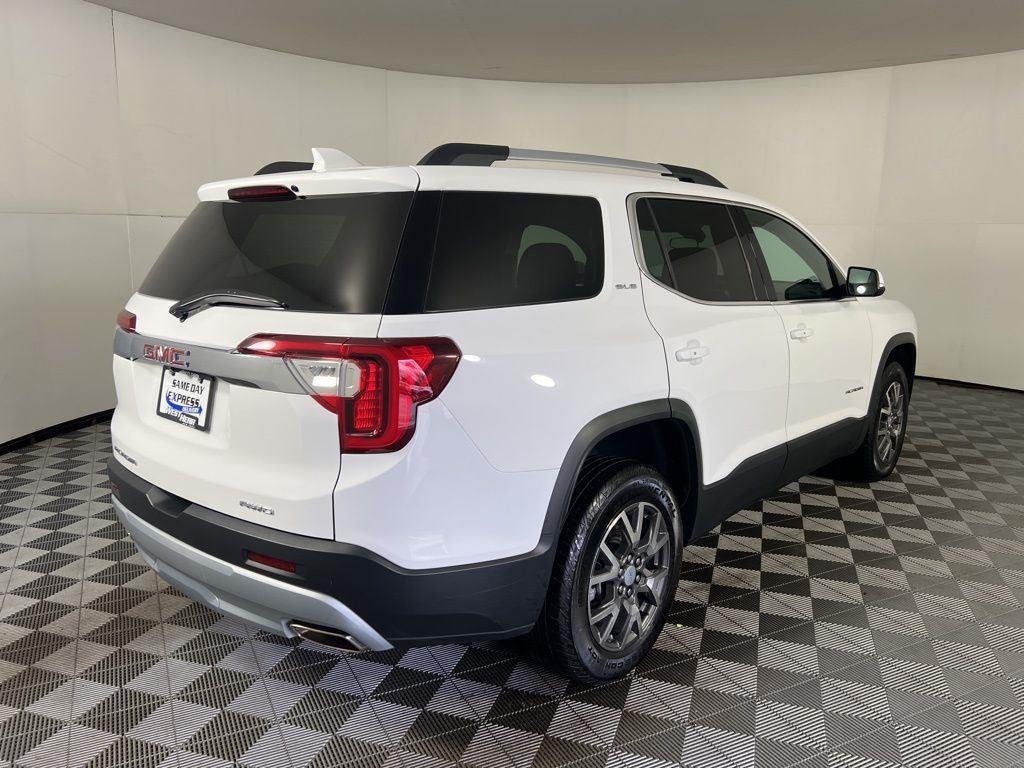 Used 2023 Summit White GMC SLE image 9