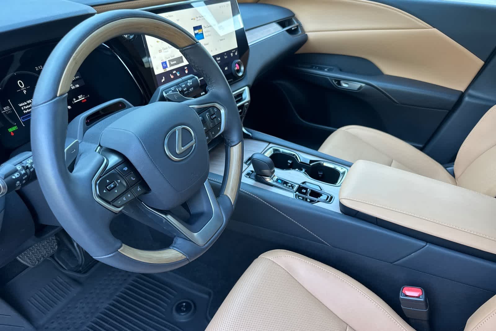 Certified Used 2026 Iridium Lexus Premium image 11