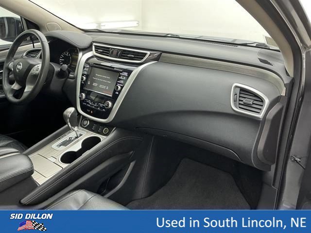 Used 2015 Gun Metallic Nissan SL image 23