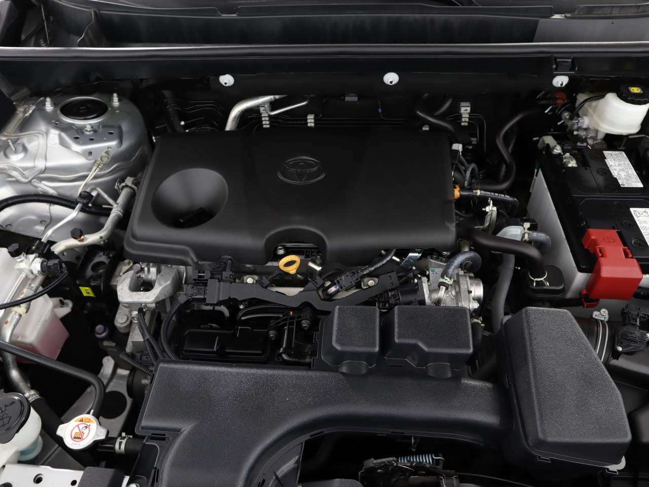 Used 2024 Silver Toyota XLE image 19