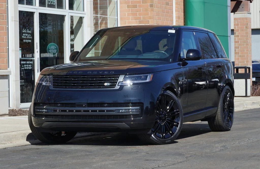 2026 Land Rover Range Rover 3.0 SE SWB's photo