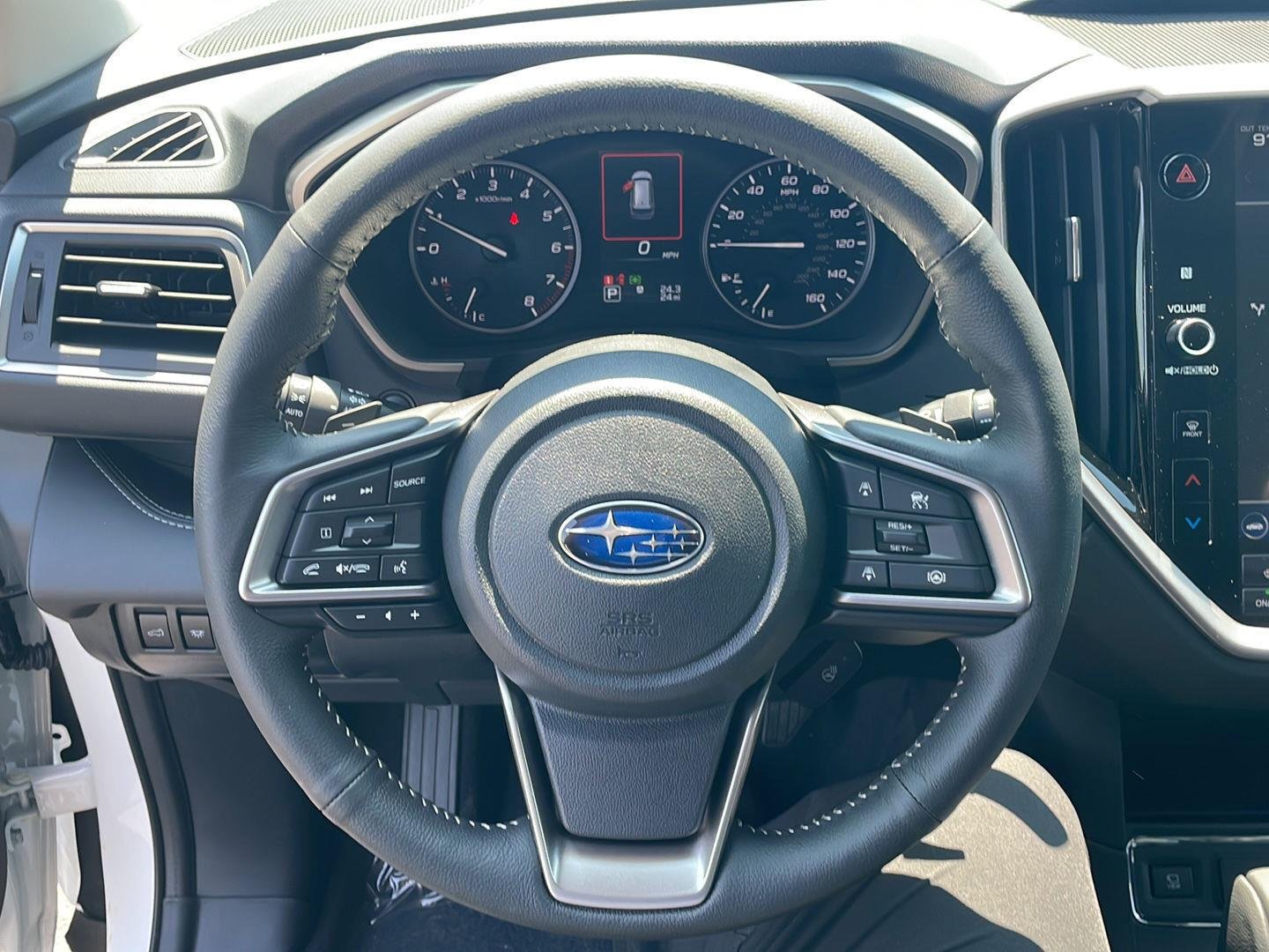 New 2026 CRYSTAL WHITE PEARL Subaru Limited 7-Passenger image 13