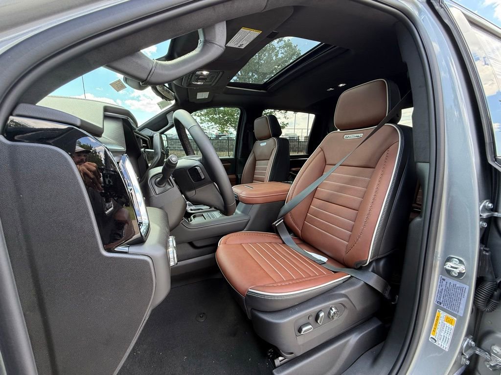 New 2026 Sterling Metallic GMC Denali Ultimate DRW image 5