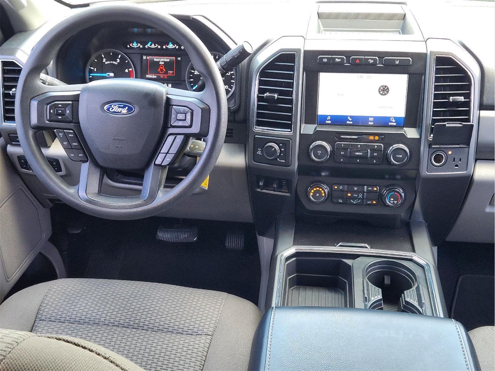 Used 2020 Iconic Silver Ford XLT image 27