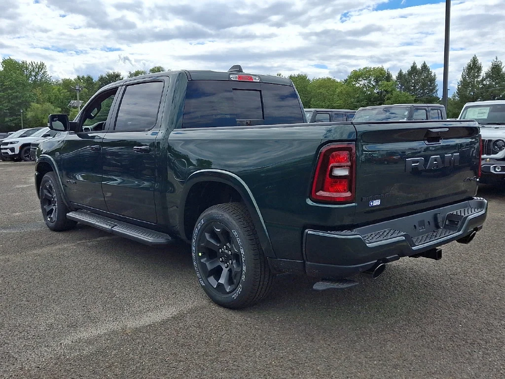 New 2027 Serrano-Green Metallic Exterior Paint RAM Big Horn image 6