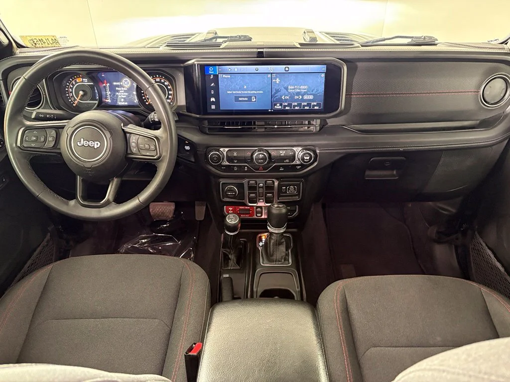 Used 2025 Black Jeep Rubicon image 34