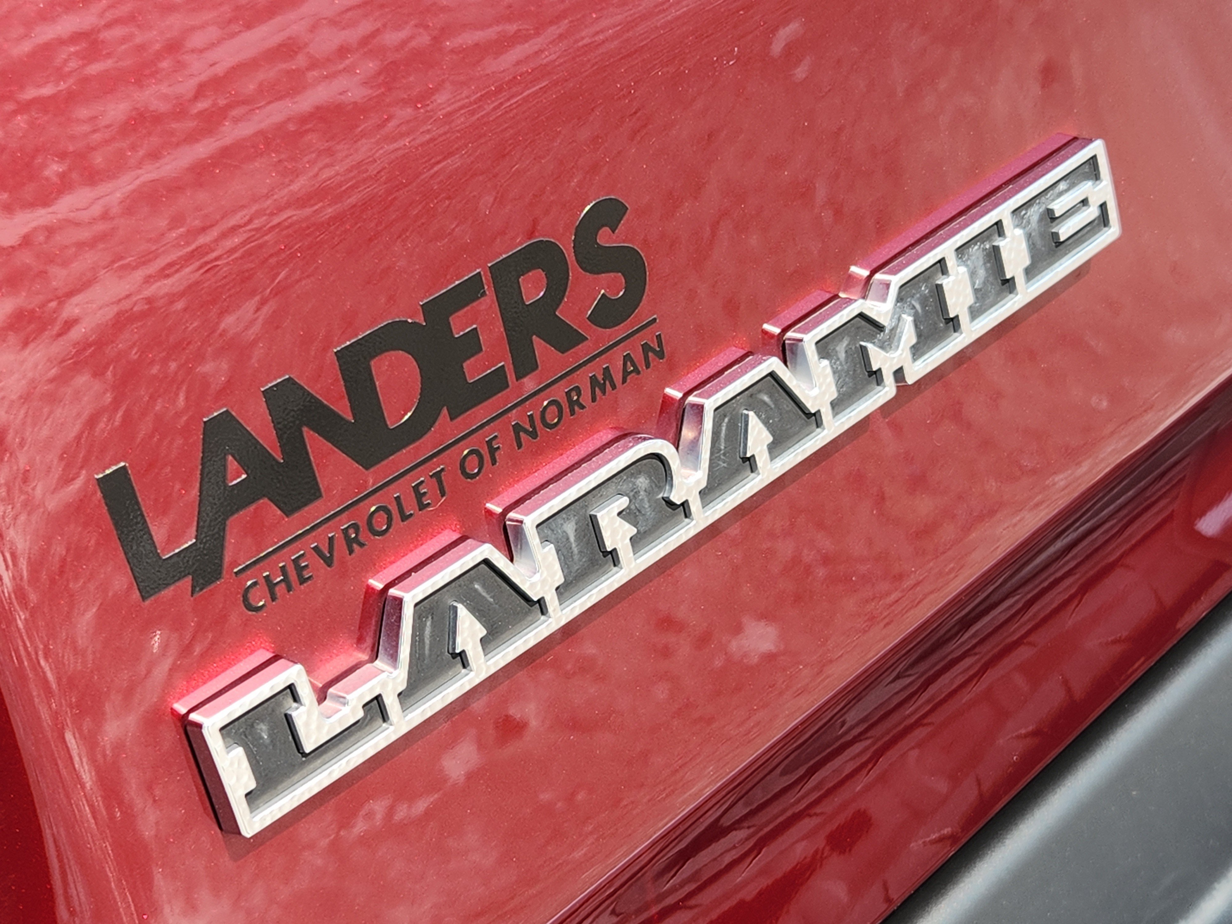Used 2022 Delmonico Red Pearlcoat Ram Laramie image 13