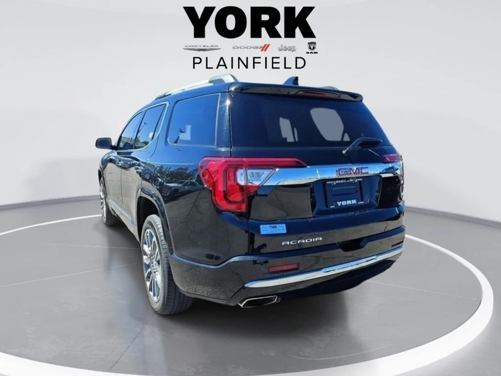 Used 2023 Black GMC Denali image 3