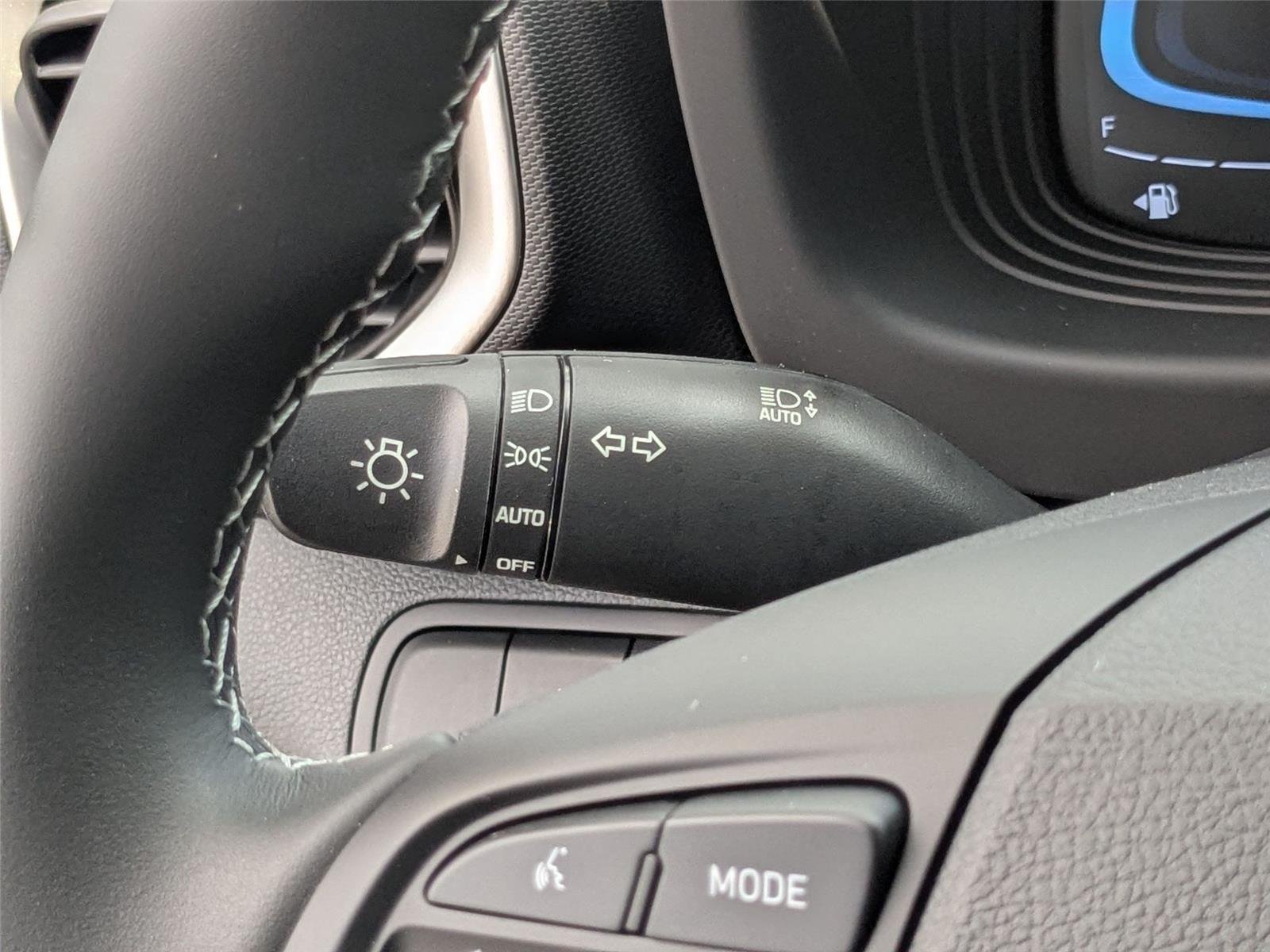 New 2026 Onyx Black Hyundai SEL image 15