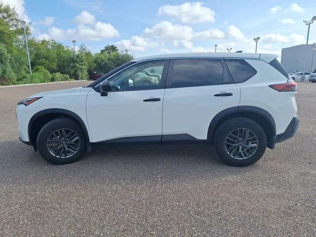 Used 2023 White Nissan S image 4