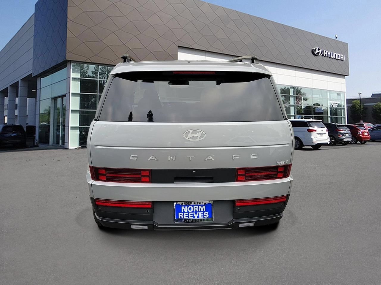 New 2027 Shimmering Silver Hyundai SEL image 3