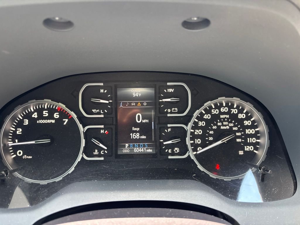 Used 2021 White Toyota SR5 image 15
