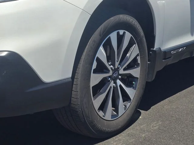 Used 2017 Crystal White Pearl Subaru 2.5i image 22