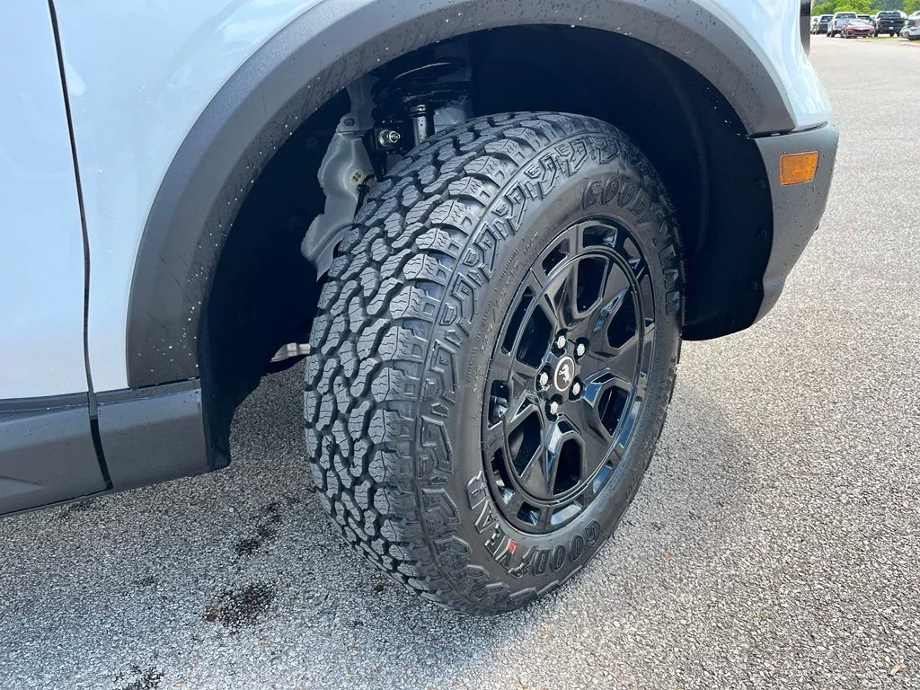 New 2026 White Ford Badlands image 6