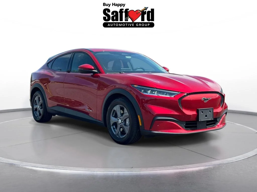 Used 2022 Red Ford Select image 10