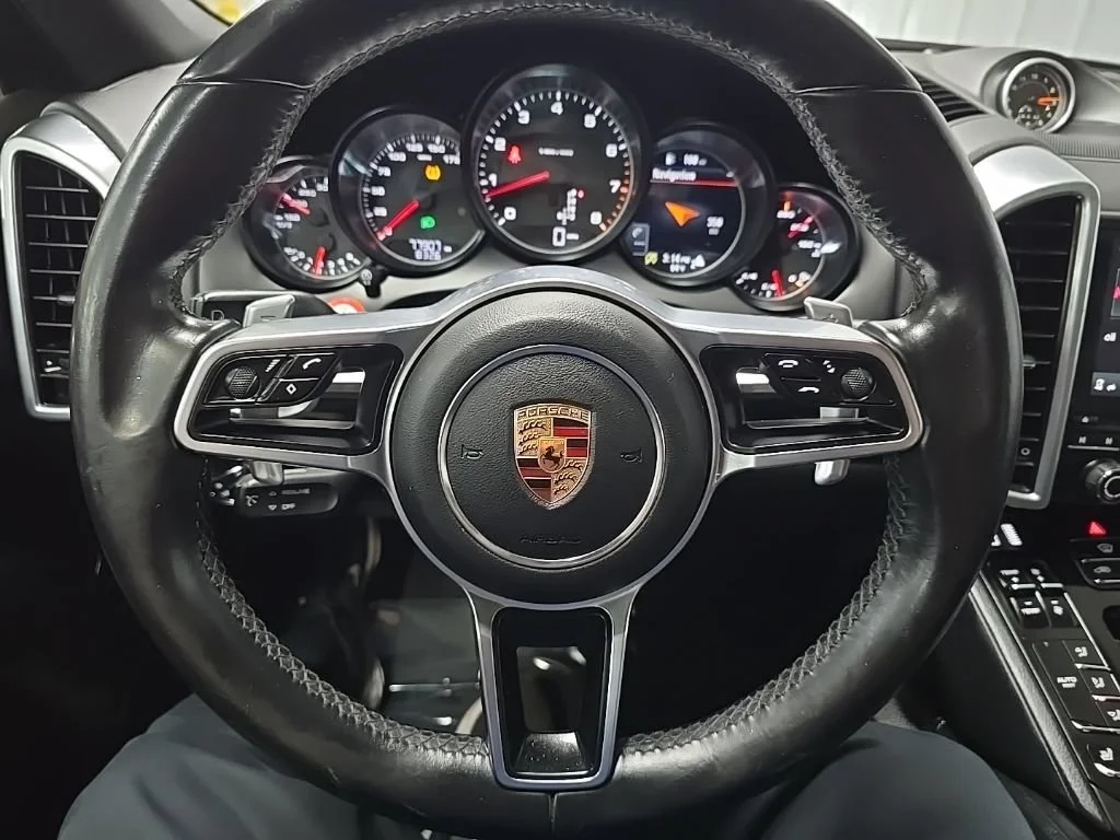 Used 2017 Bk Porsche NA image 20