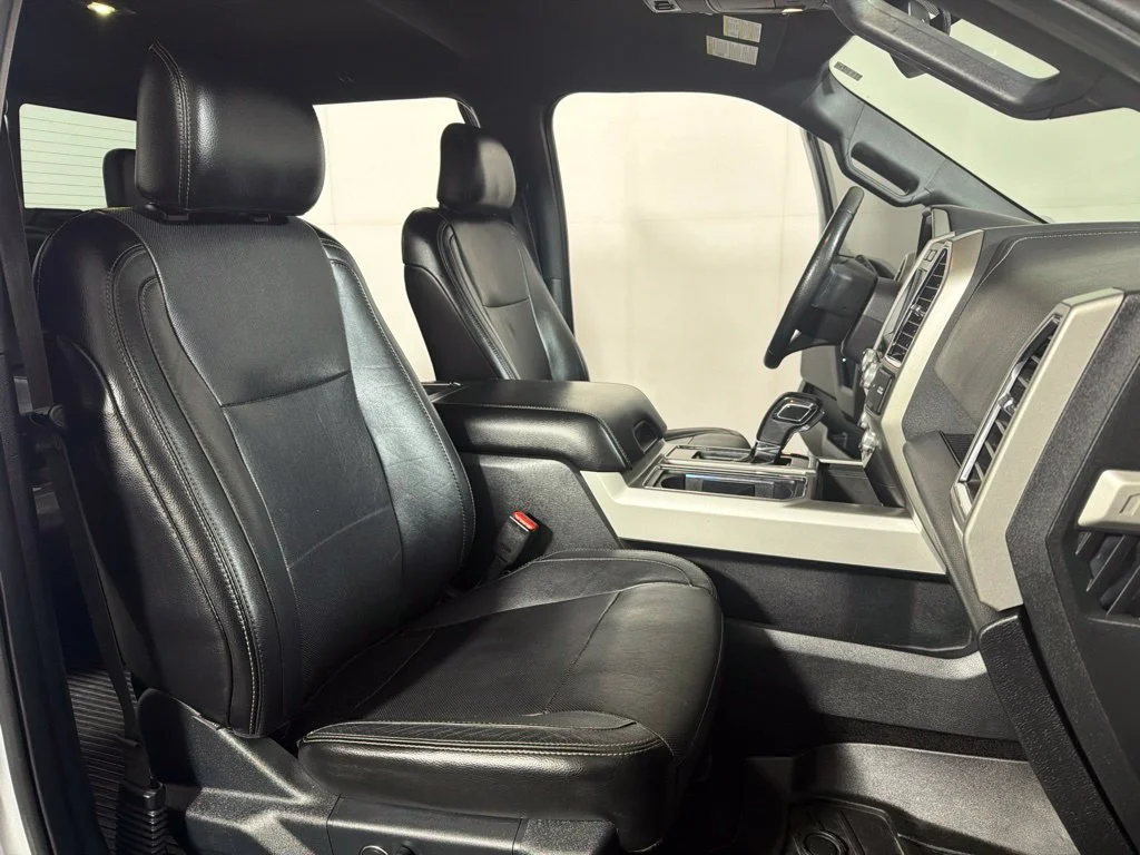 Used 2015 Ingot Silver Metallic Ford Lariat image 25