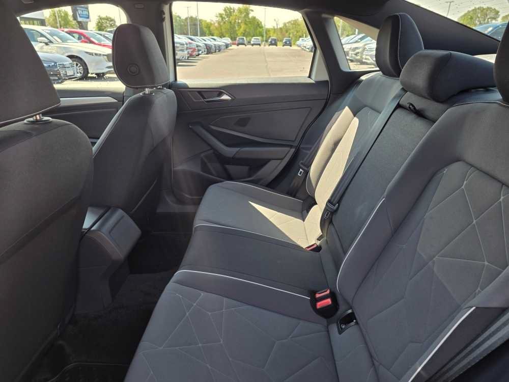 Used 2026 PURE WHITE Volkswagen Sport image 4