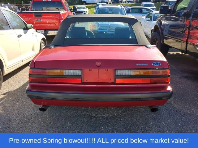 Used 1986 Red Ford GT image 3