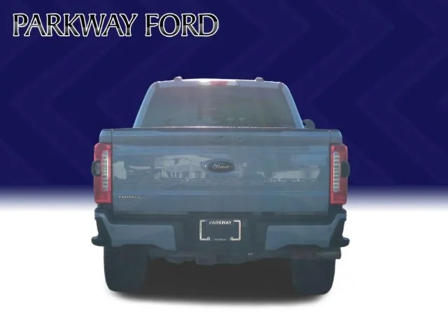 Used 2024 Gray Ford Lariat image 4