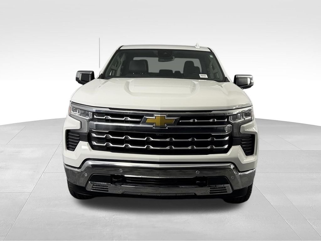 Used 2023 Summit White Chevrolet LTZ image 10