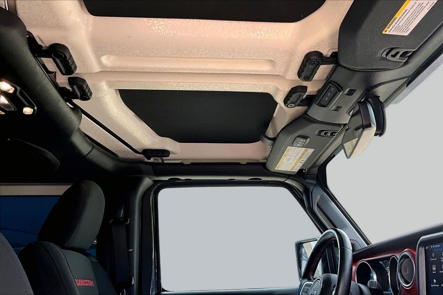 Used 2021 Sting-Gray Clearcoat Jeep Rubicon image 11