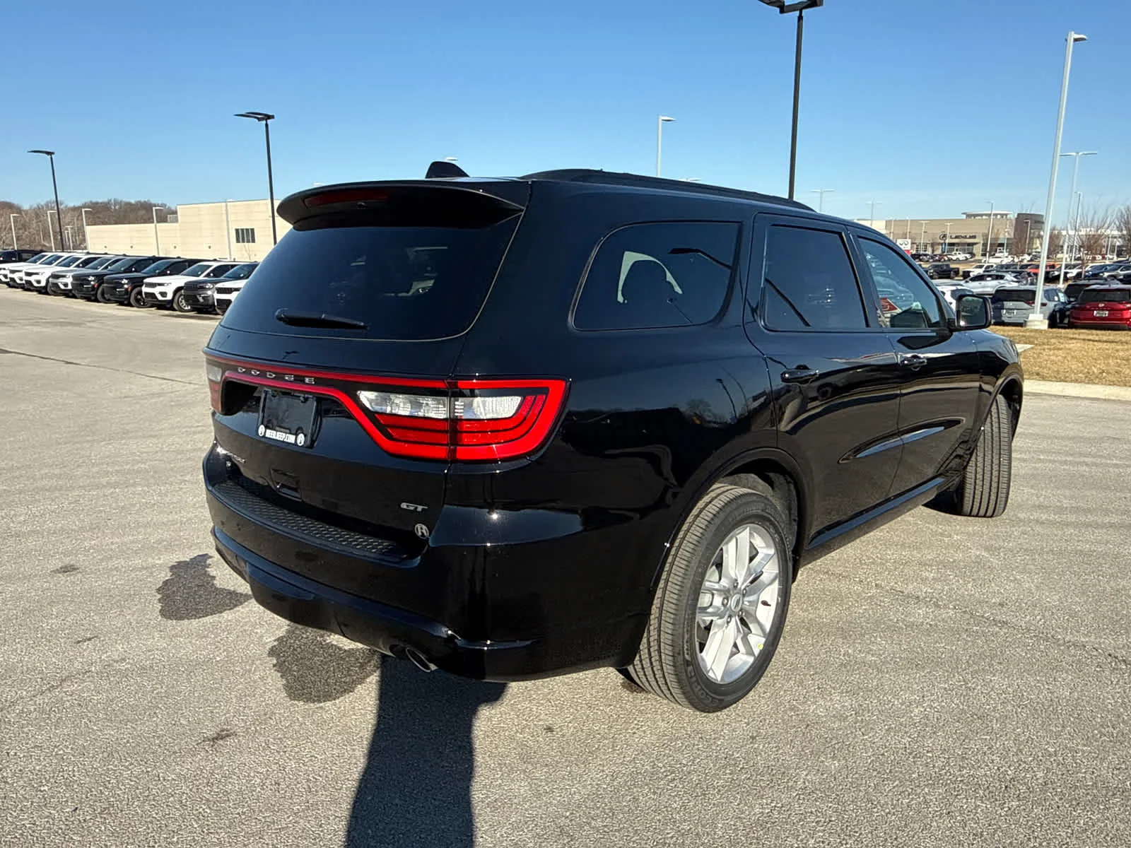 New 2026 Diamond Black Clear-Coat Exterior Paint Dodge GT Plus image 9