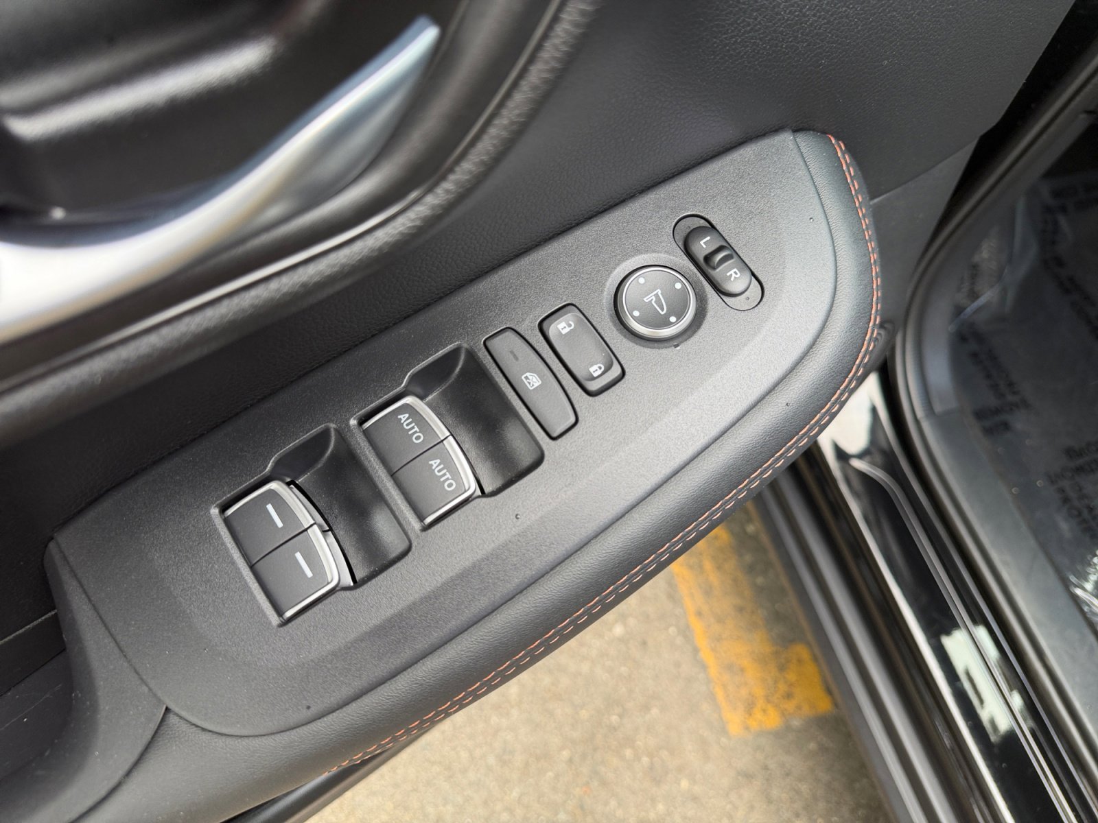 Certified Used 2025 Crystal Black Pearl Honda Sport image 28