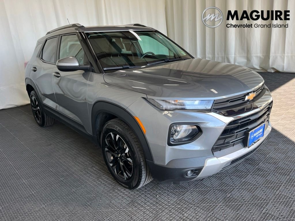 Used 2023 Gray Chevrolet LT image 27