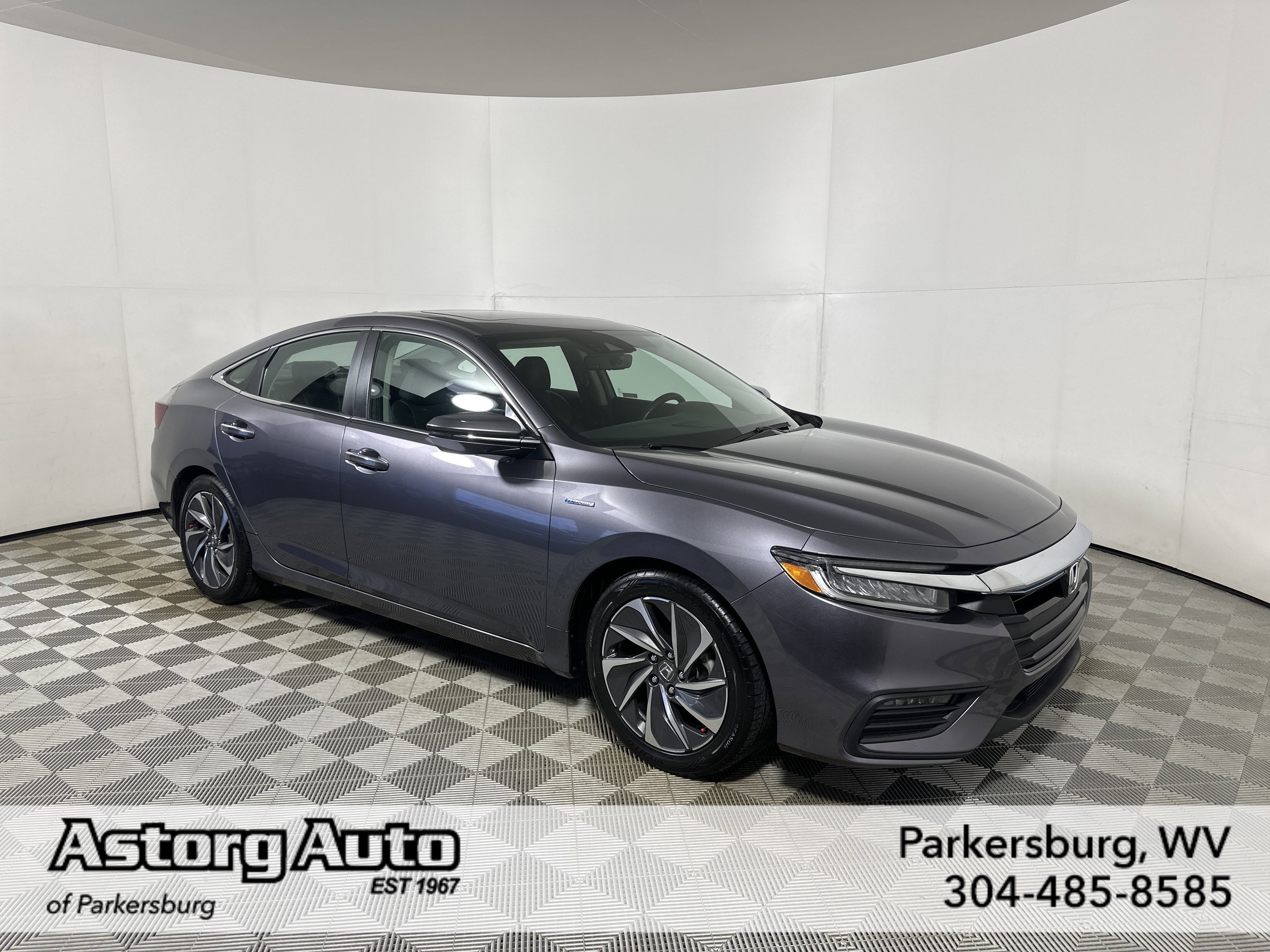 Used 2022 Gray Honda Touring image 1