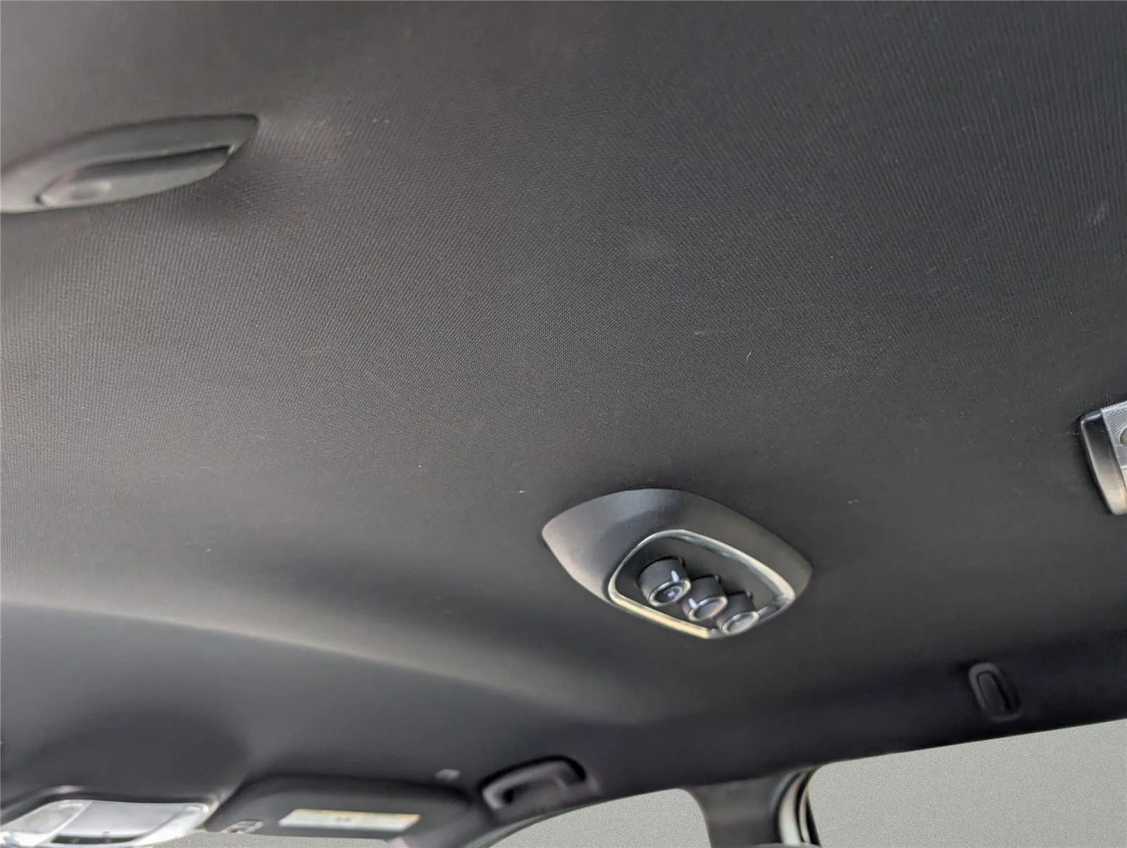 Used 2020 Redline 2 Coat Pearl Dodge GT image 27