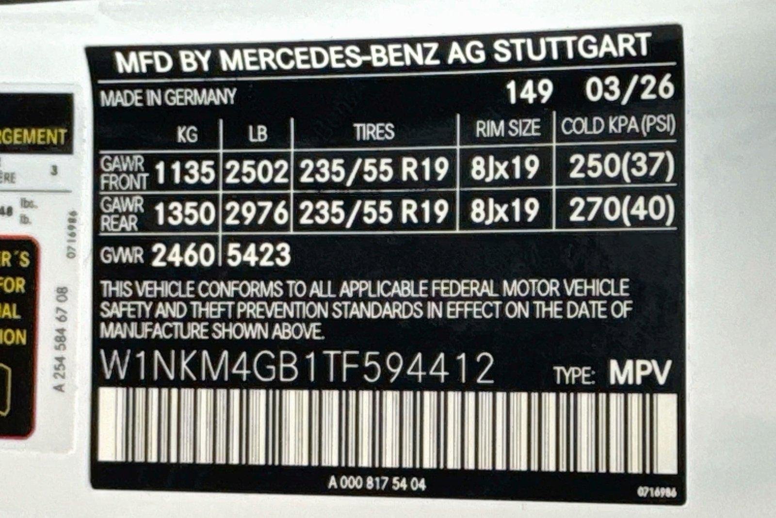 New 2026 Polar White Mercedes-Benz GLC 300 image 30
