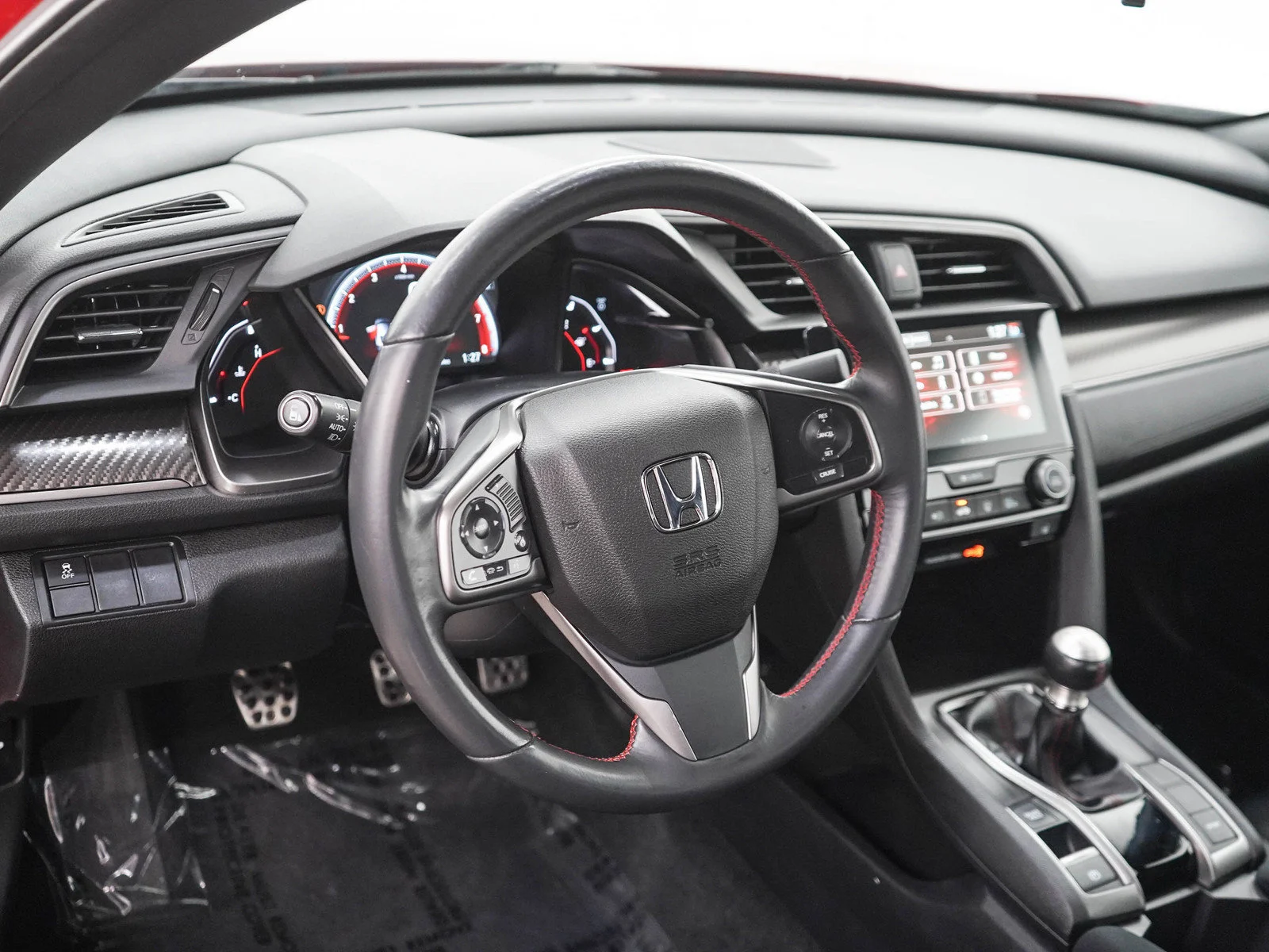 Used 2018  Honda SI image 14