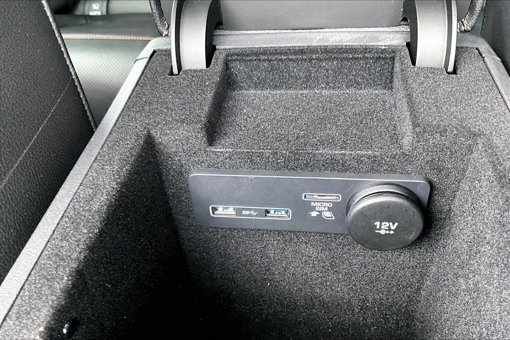 Used 2019 Gray Jaguar 25t Prestige image 26