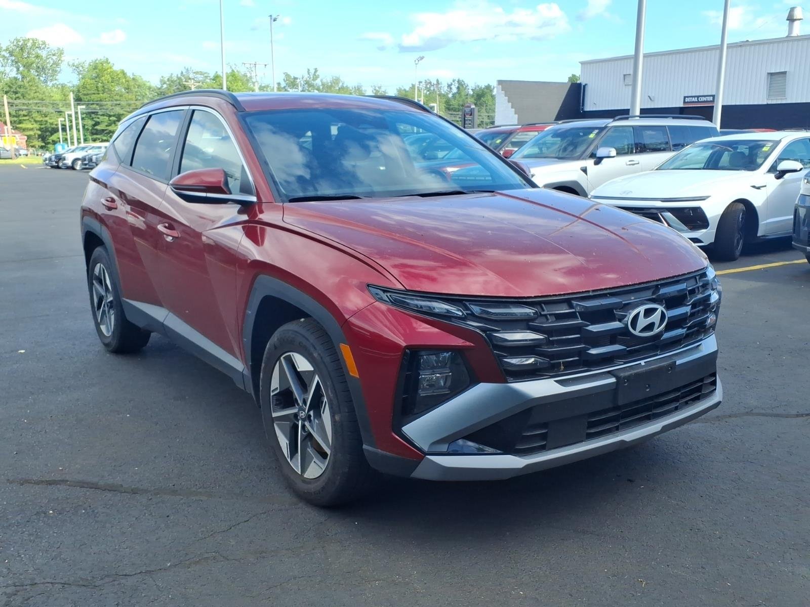 Used 2025 Ultimate Red Pearl Hyundai SEL Convenience image 3