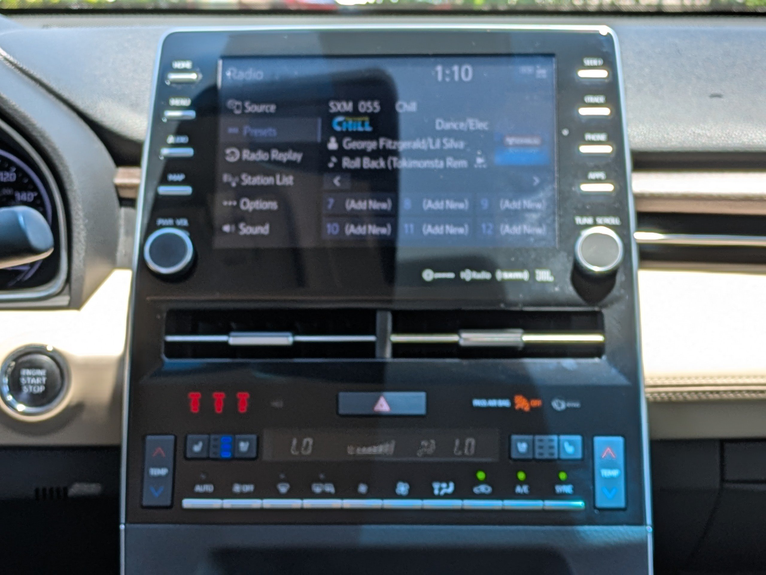 2019 Toyota Avalon Limited - Photo 16