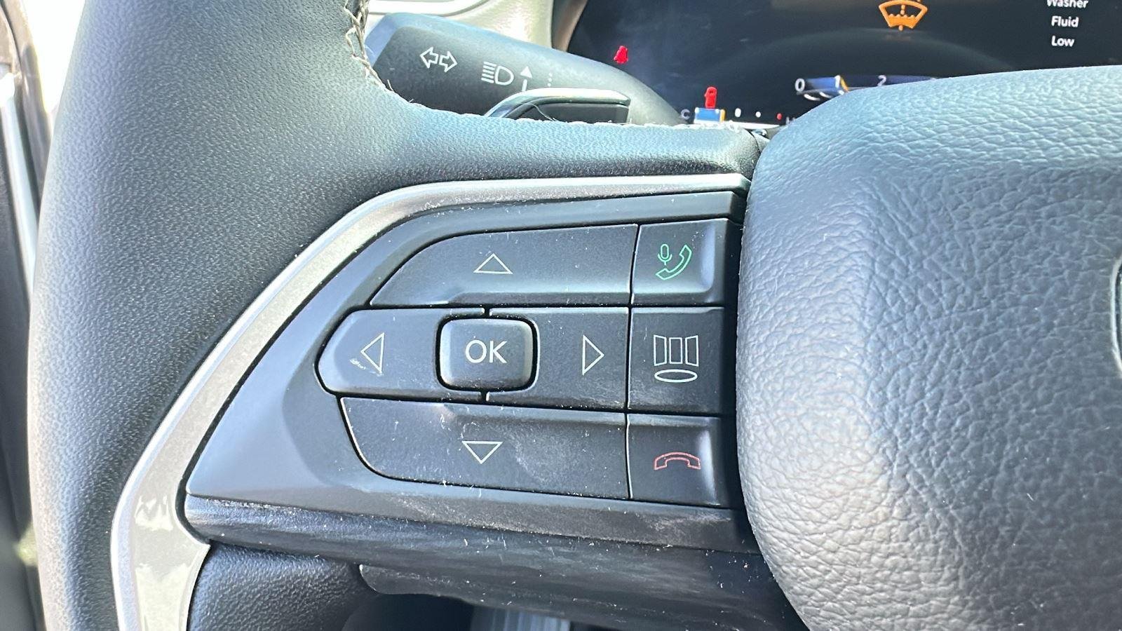 Used 2025 Bright White Clearcoat Jeep Altitude image 15