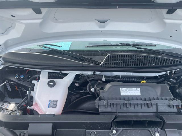 2025 Chevrolet Express Cargo Work Van - Photo 10