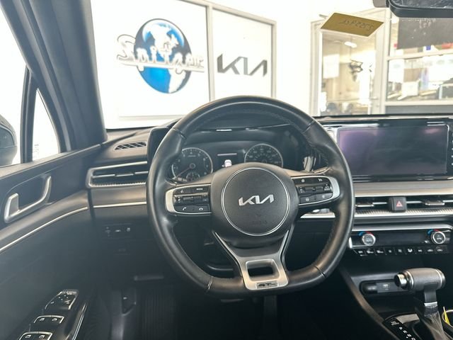 Used 2024 White Kia GT-Line image 13