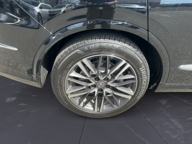 Used 2025 Majestic Black Pearl Acura Advance Package image 33