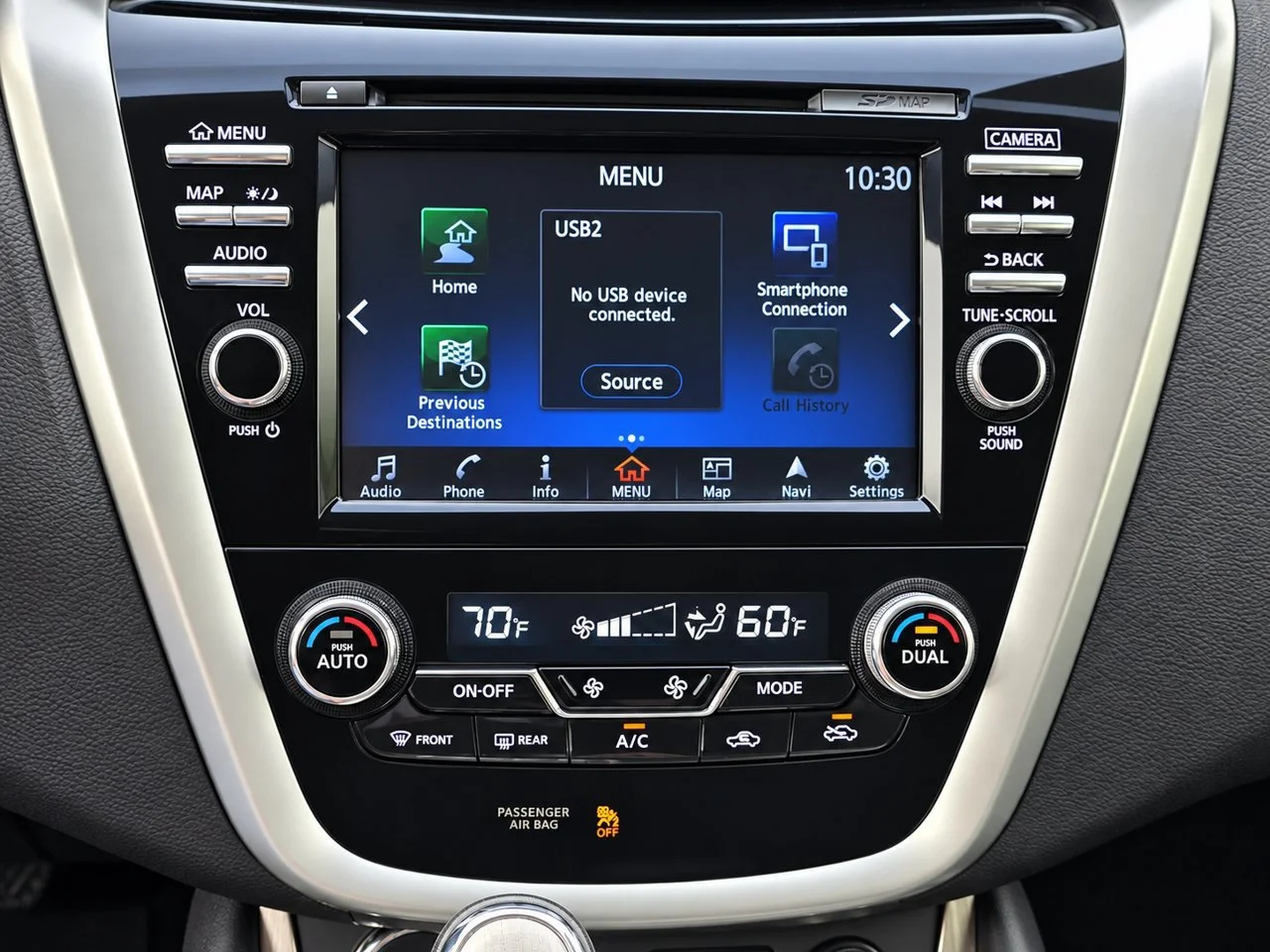 Used 2018 Pearl White Nissan SL image 17