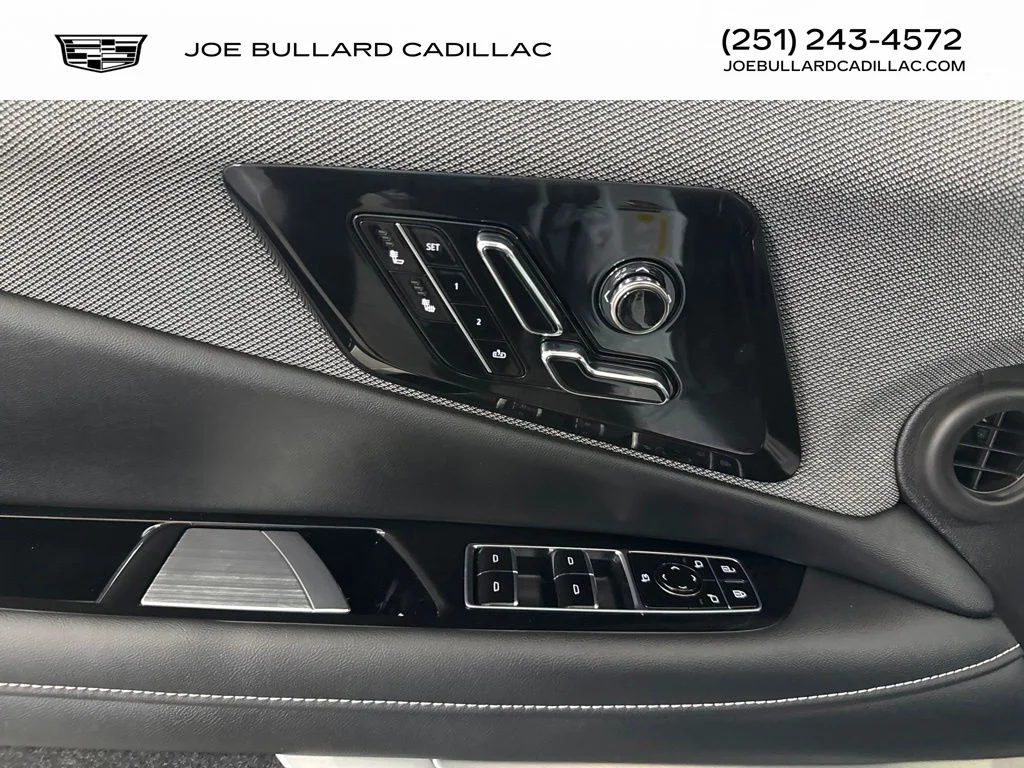 2026 Cadillac OPTIQ Sport - Photo 8