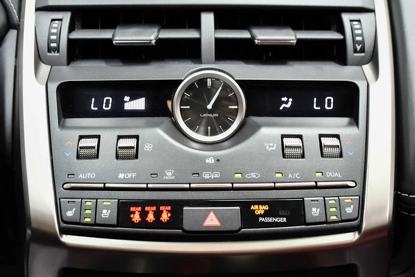 Used 2020 Eminent White Pearl Lexus  image 22