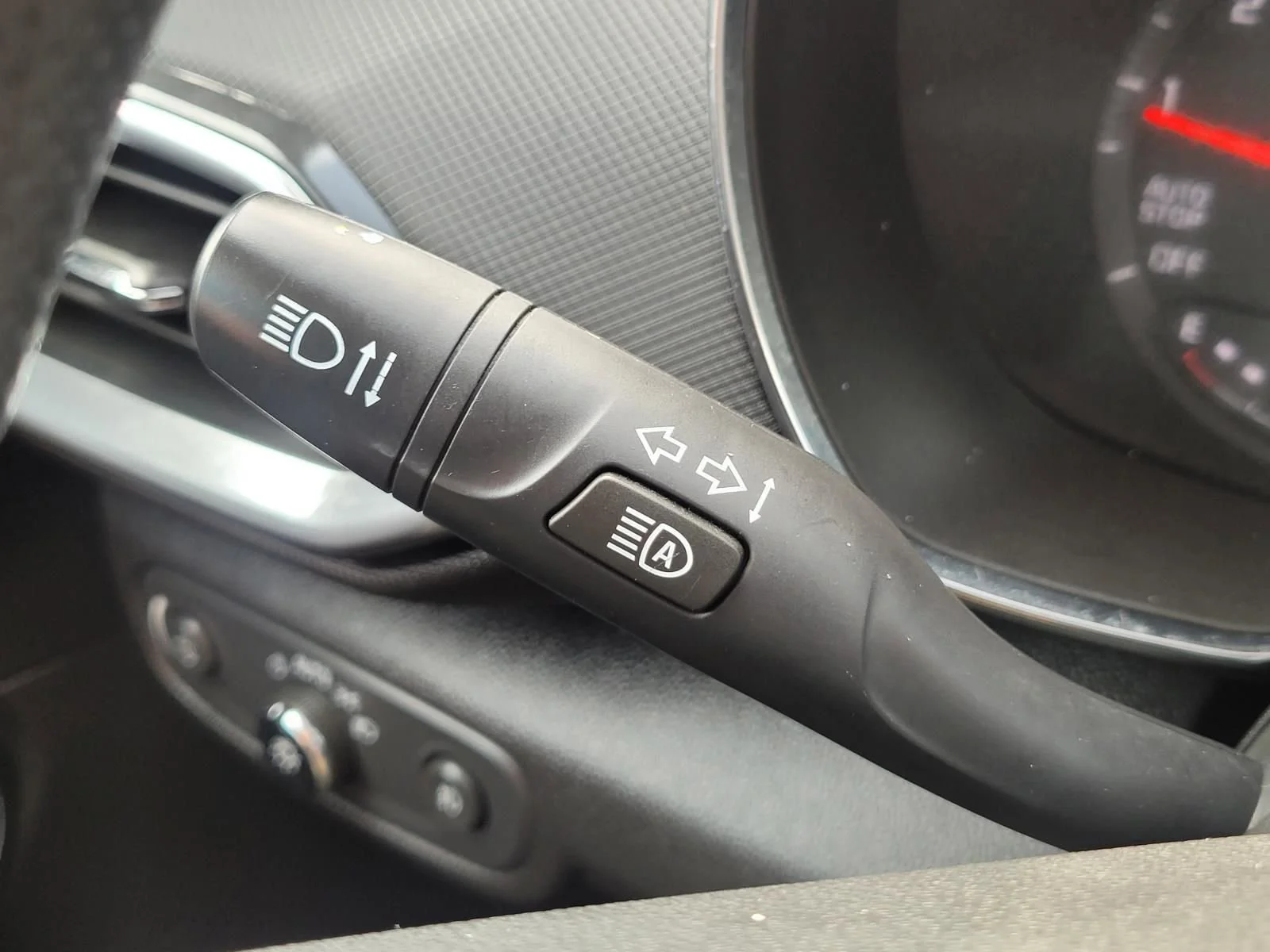Used 2023 Mosaic Black Metallic Chevrolet LT image 33