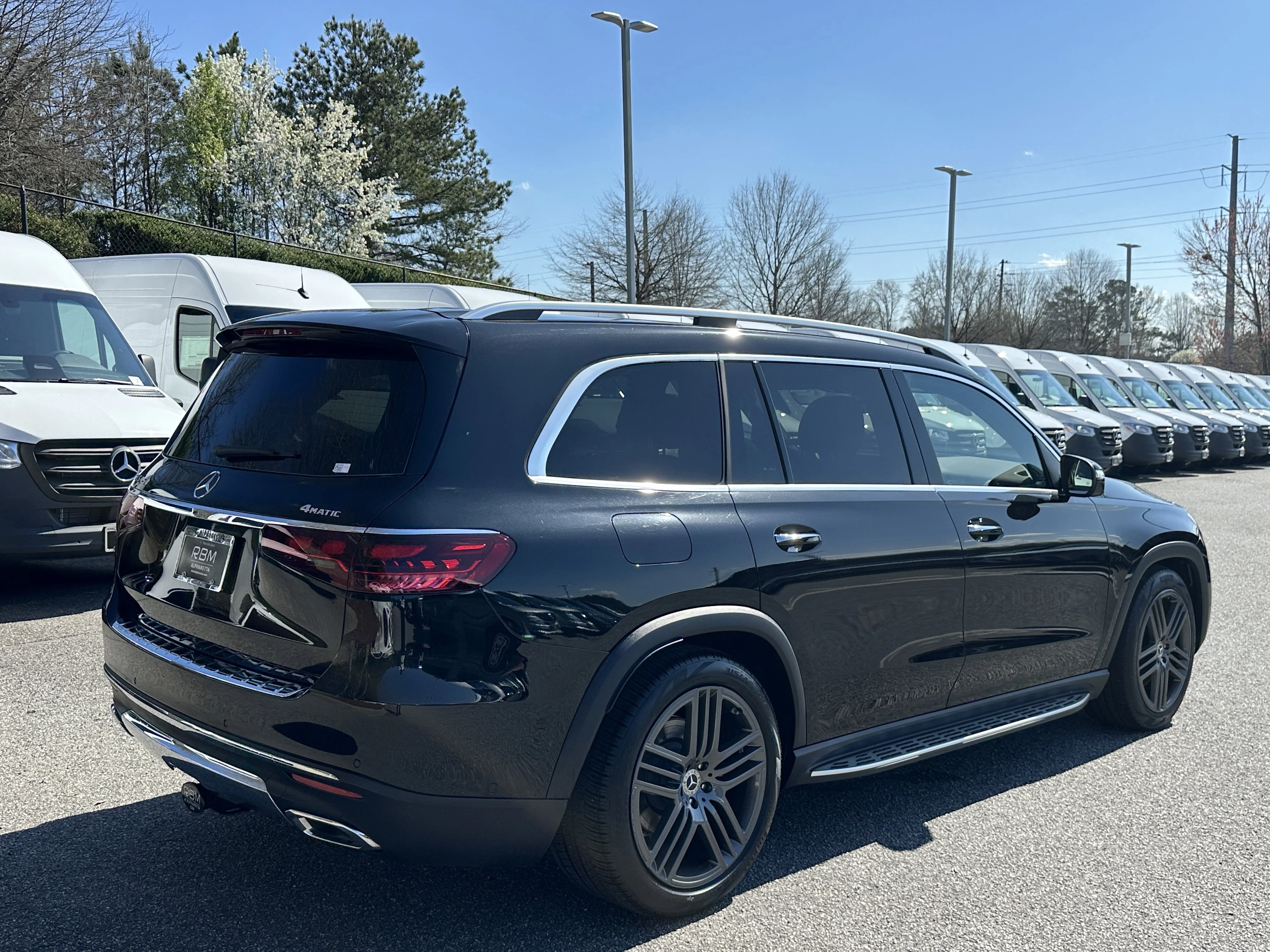 Certified Used 2025 Black Mercedes-Benz GLS 450 image 8