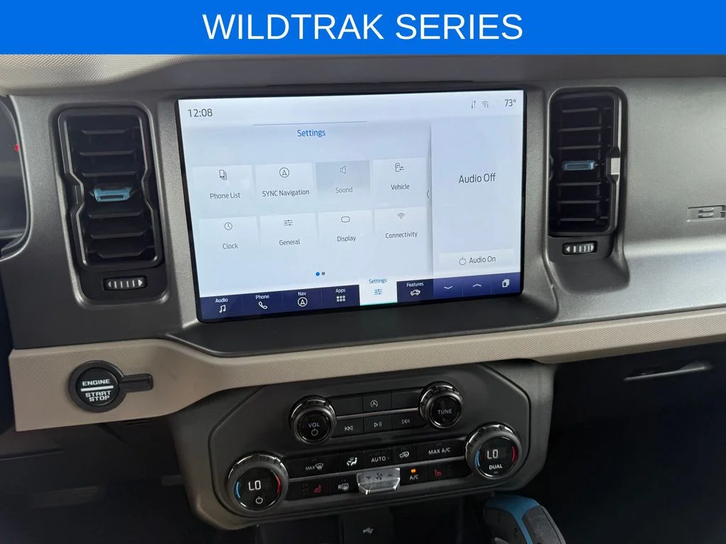 Used 2024 Gray Ford Wildtrak image 11