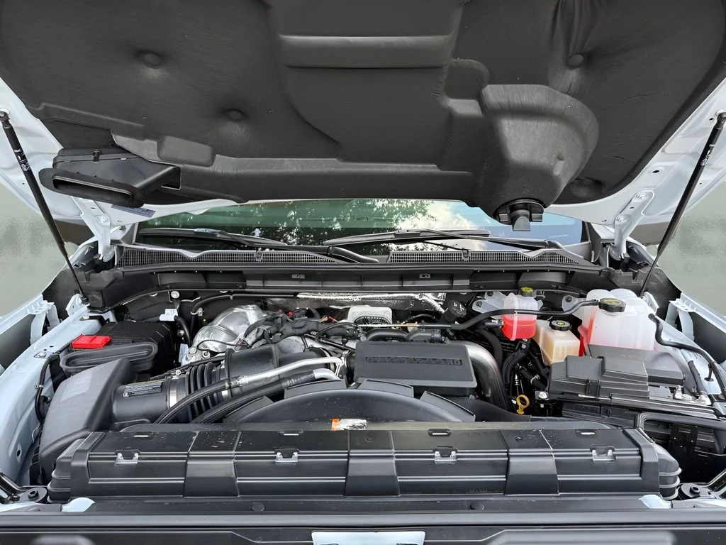 New 2026 Glacier White Tricoat GMC Denali Ultimate image 35